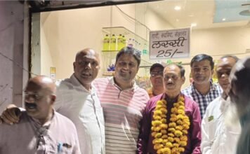कांग्रेस में रेस्टोरेंट पॉलिटिक्स तेज, कार्यालय की जगह रेस्टोरेंट में मनाए जा रहे नेताओं के जन्मदिन, फिर शुरु हुआ गुटबाजी का दौर, वरिष्ठ नेता ही बन रहे टूल, शहर में कार्यकर्ताओं के बीच चर्चाएं शुरु,,