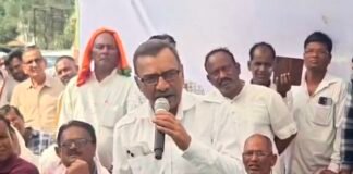 नहीं माने भाजपा के अमित, नाथ की तारीफ की तो सकते में आए भाजपाई, एक और बडे नेता के आक्रामक तेवर, लटकी निष्कासन की तलवार, राजनीति में पारा चढा,,